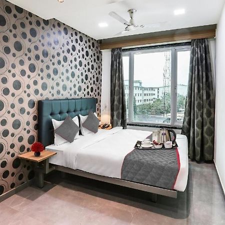 Glitz Hotels Arc Palace - Mankoli, Bhiwandi Exteriér fotografie
